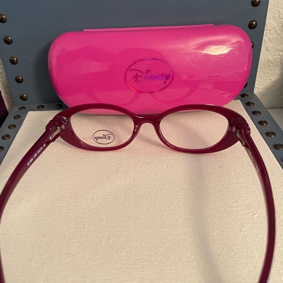 Disney eyeglasses - Picture 3 of 4